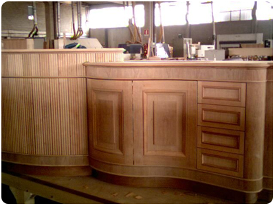 mobili da cucina artigianli in legno versilia lucca toscana